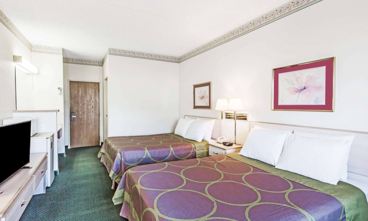 Willcox Hotel | Super 8 by Wyndham Willcox