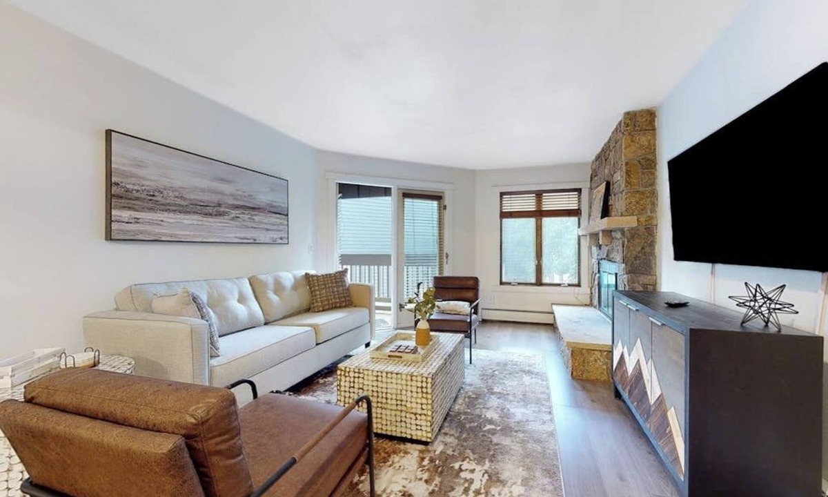 Copper Mountain Village Condo | The Copperado at Copper Valley | Ski-in/out condo with on-site golf
