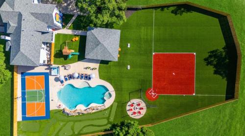 San Antonio House | The Most Epic Experience w Private Sports Complex