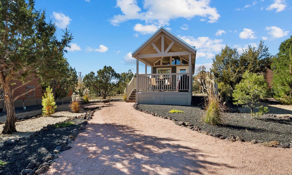 Overgaard Cabin | The Peaceful Pine Cabin at Rocky Rim Resort