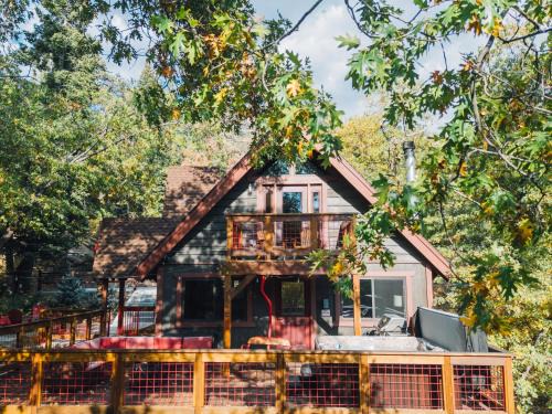 Upper Moonridge House | The Refugio #2552