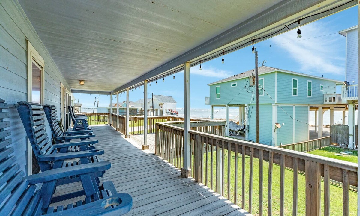 San Luis House | The Seaside Dollar - 2nd Row, Spectacular Sea Views