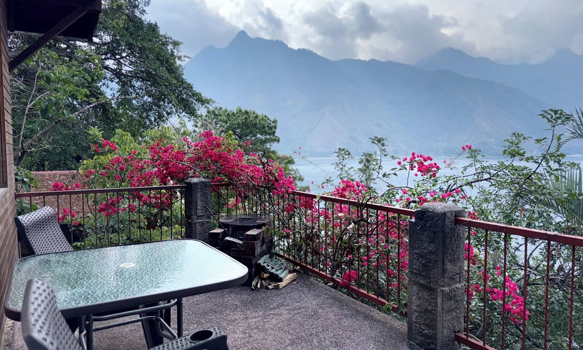 San Juan La Laguna Cabin | Tiny Cabin #4 Lake Atitlan