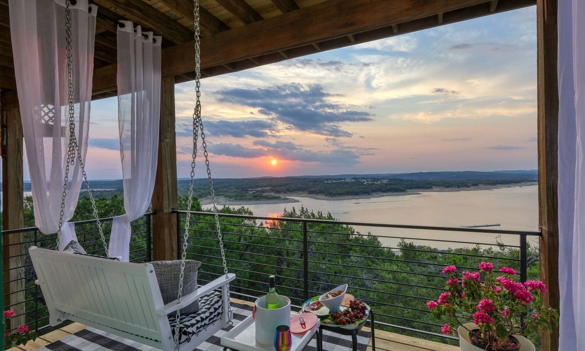 Lago Vista House | Tiny House