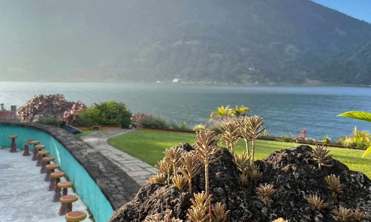 Santiago Atitlan Hotel | Tiosh Abaj