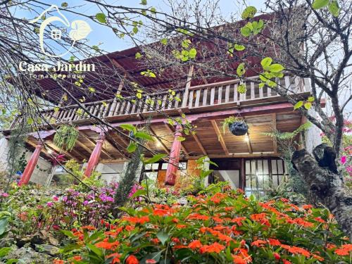 Guatemala Ski Chalet | Tomastepeque Garden House