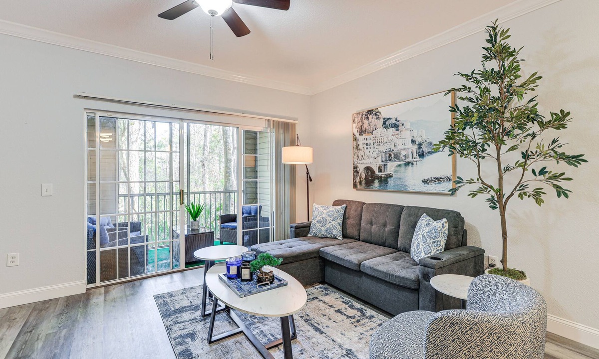 Gainesville House | Tranquil Gainesville Gem w/Lanai & Pool Access!
