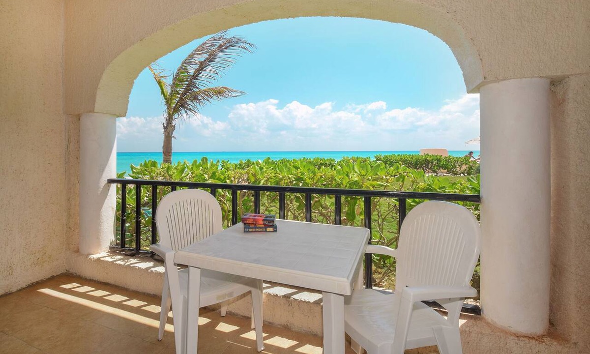 Playacar Fase I Condo | True Endcap Oceanfront Xaman Ha! 7022