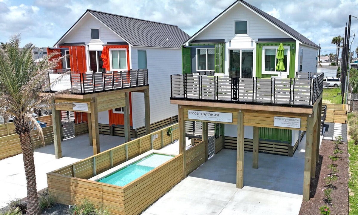 Shibui Sands House | Uniquely designed industrial chic home created from shipping containers & sustai