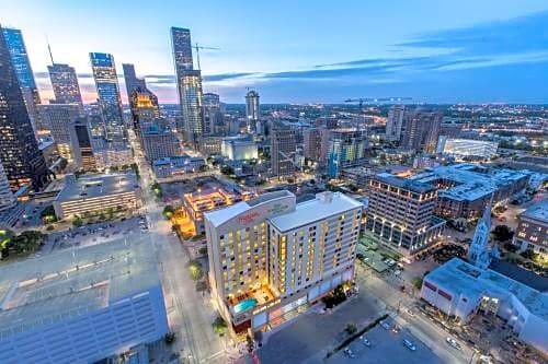 Houston Convention District Hotel | Homewood Suites by Hilton Houston Downtown