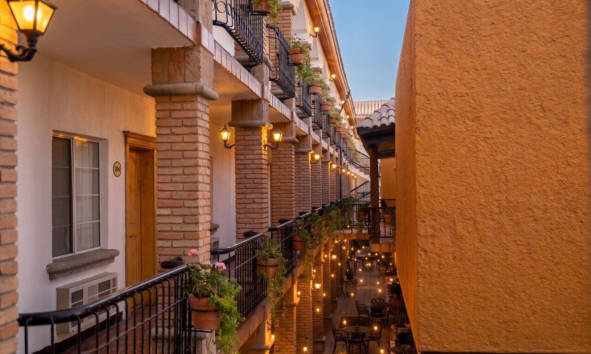 Ciudad Juarez Hotel | Vacation Rentals María Bonita