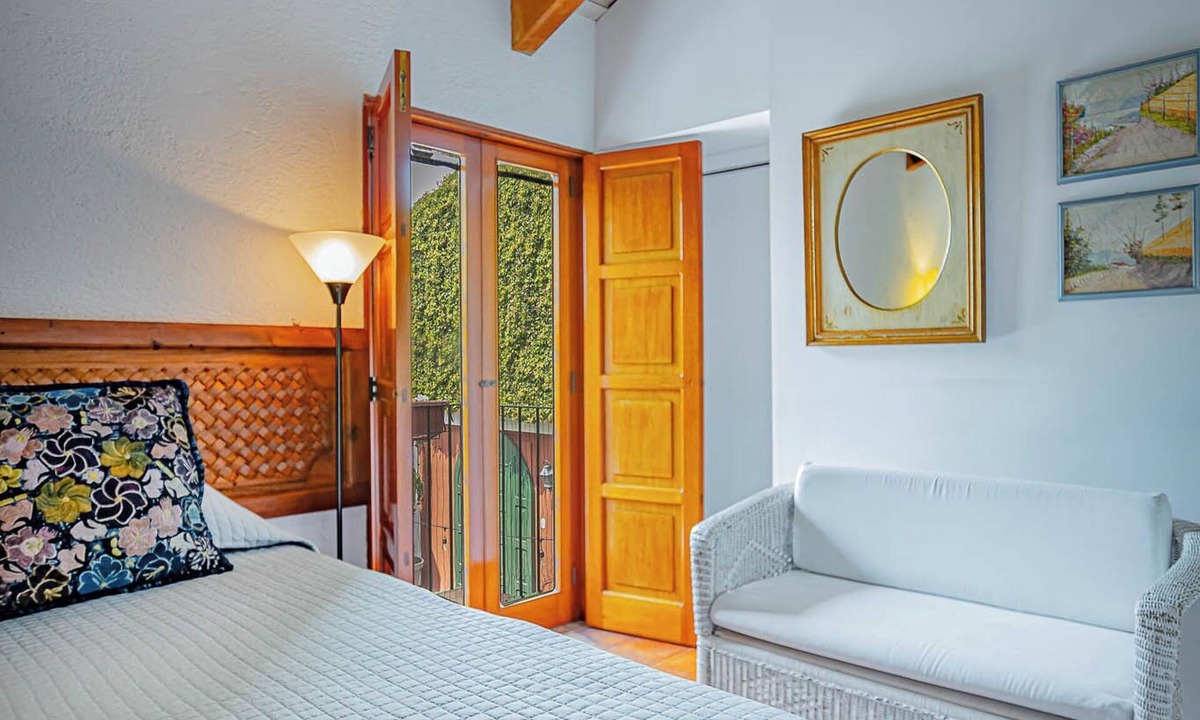 Antigua Guatemala Apartment | Villa Cleotilde, El Solar Apartments, excellent location in Antigua