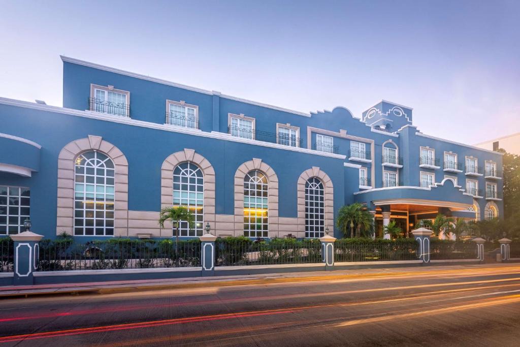 Centro Hotel | Villa Mercedes Curio Collection By Hilton