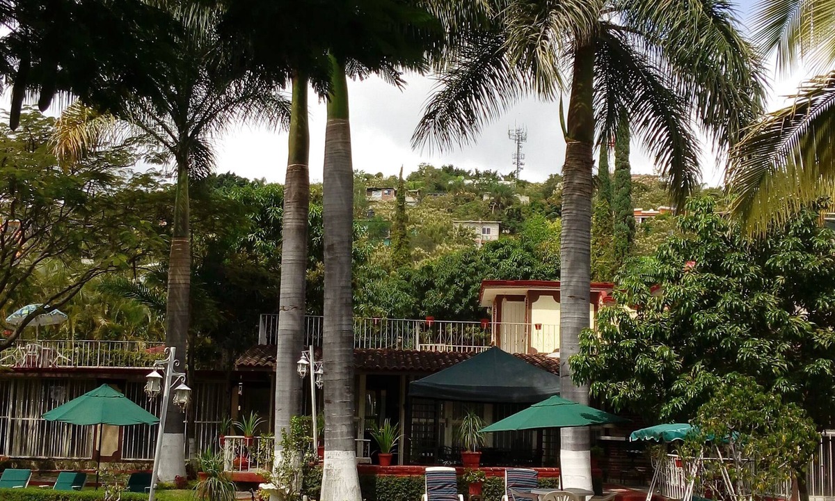 Emiliano Zapata House | Villa Paraiso