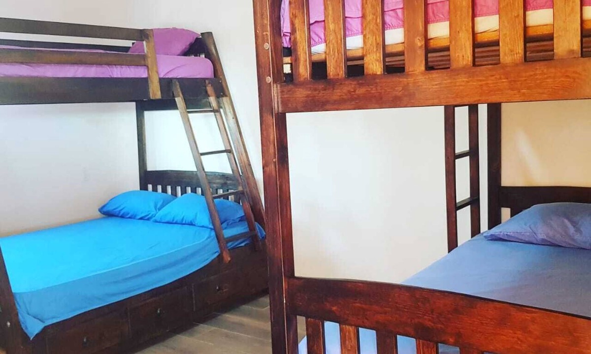 Iztapa Ski Chalet | "Villa Patty" Iztapa, Monterrico - 4 bedrooms, 4 bathrooms, 20 guests.