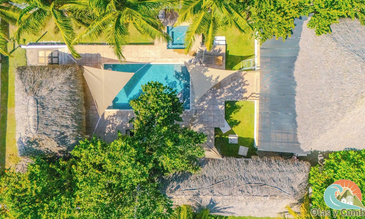 Monterrico Ski Chalet | Villa Tintarella 1, House on the beach shore
