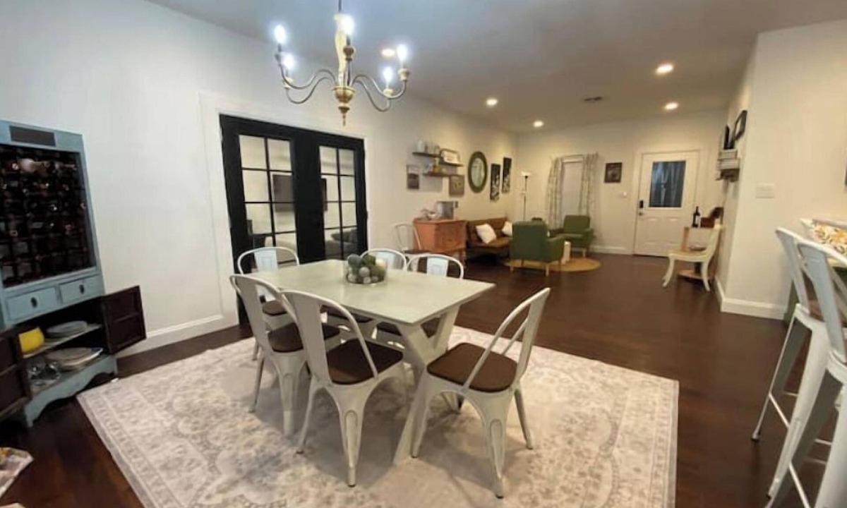 Boerne House | Walk to Main St, Game Room w/Arcade Cozy Cottage Sleeps 6