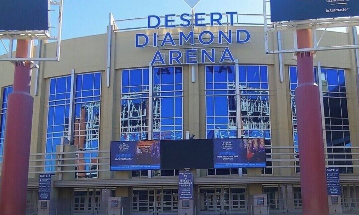 Glendale Sports and Entertainment District Apartment | Walk to Westgate, Stadium & Arena, Rooftop + 24-Hour Gym