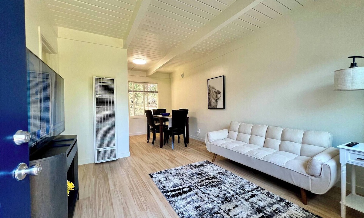 Belmont Apartment | Walkable Gem, Views & Amenities, 1 BR, Parking