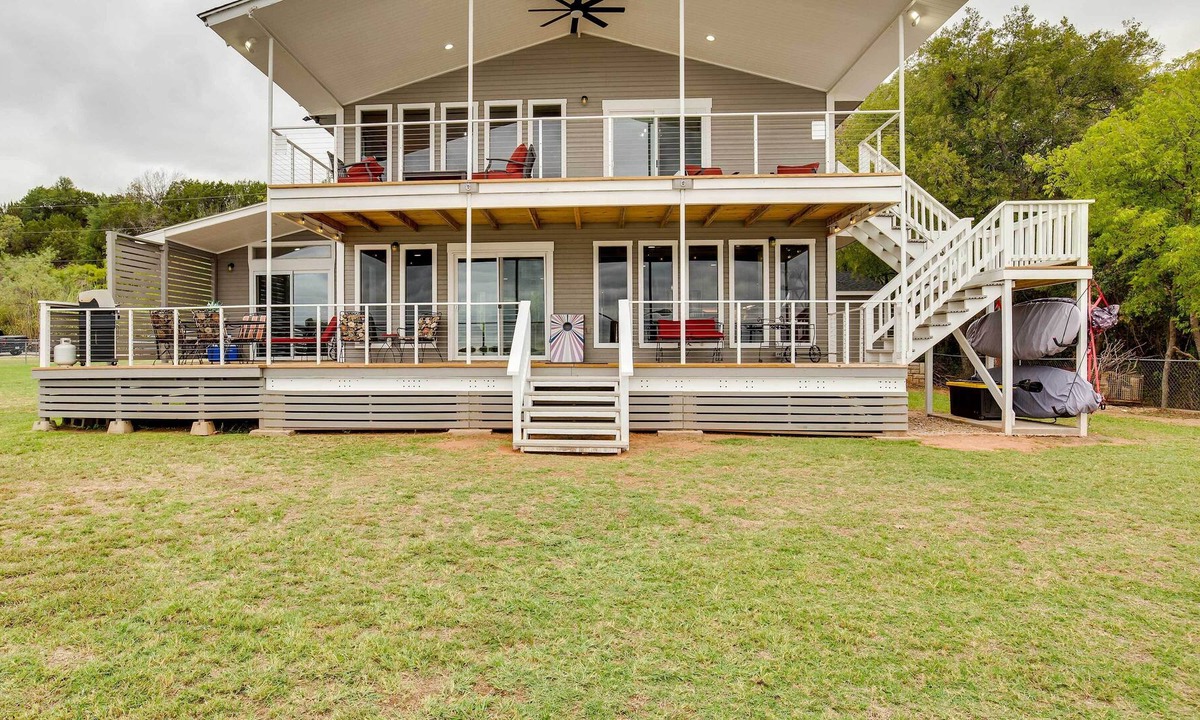 Dennis House | Waterfront House w/ Decks, Dock + Boat Slip!