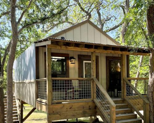 Sutherland Springs Other | Waterfront Safari Cabin San Antonio, Texas