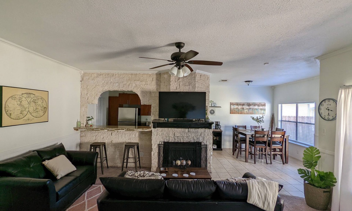 Wetmore House | Welcom to Casa Rancho - The Gem of San Antonio