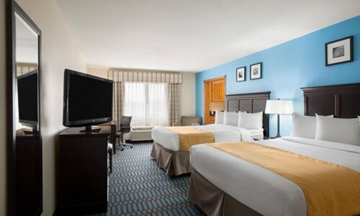 Lubbock Hotel | Wingate by Wyndham Lubbock TX South