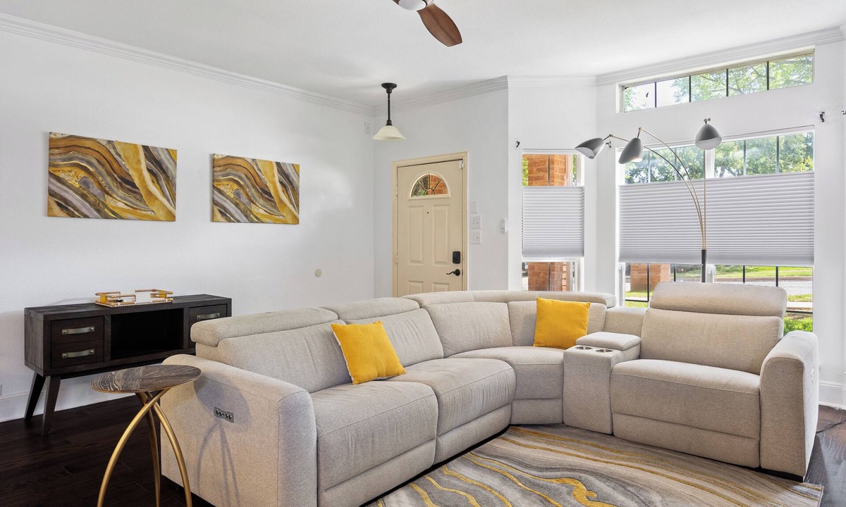 Southwest Arlington House | World Cup Discount - Close to AT&T Stadium - Game Day Getaway