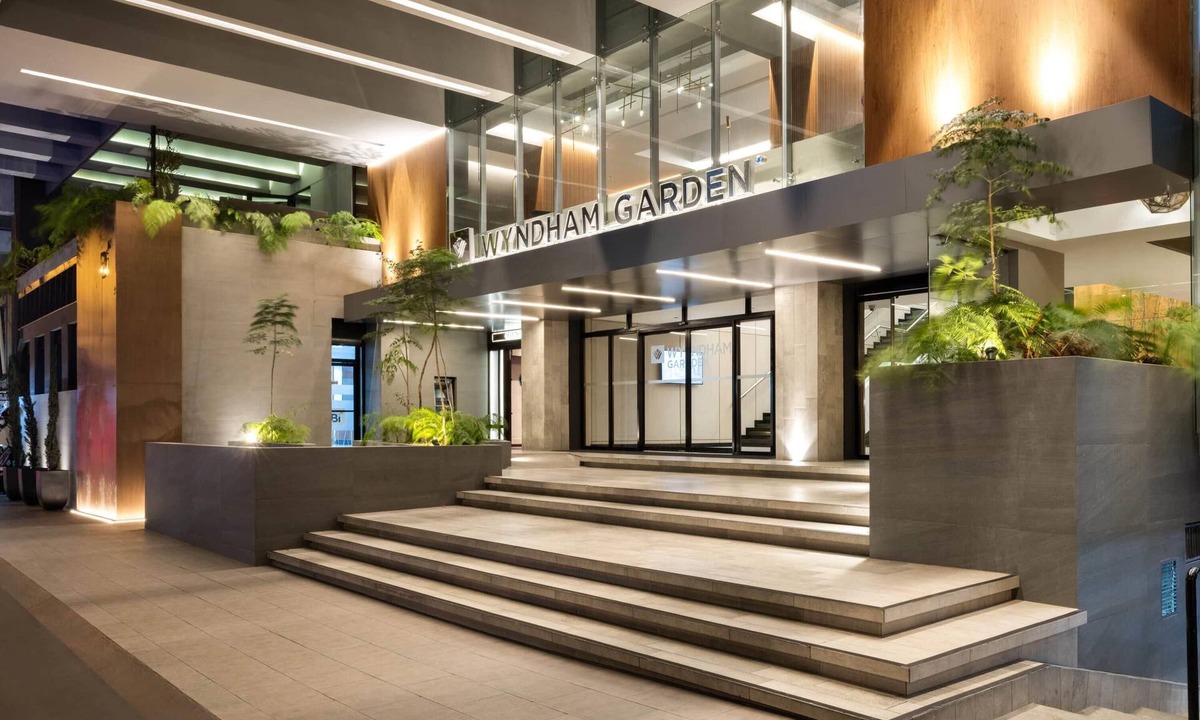 Zona 10 Hotel | Wyndham Garden Guatemala City