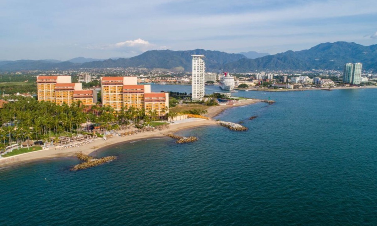 Marina Vallarta Hotel | Your Perfect Puerto Vallarta Escape – Studio with Balcony