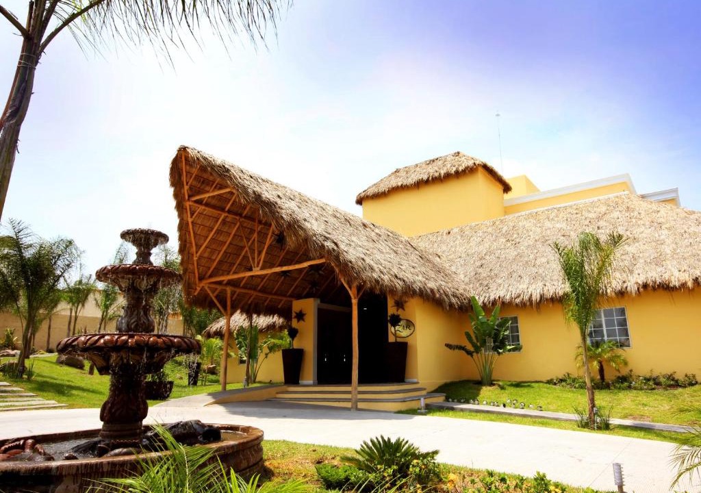 Cuauhtemoc Hotel | Zar Colima