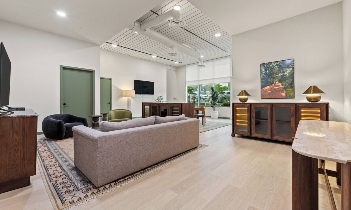 South Lamar Condo | Zilker Park-Inspired Luxe Suite | South Lamar | The Zephyr Suite at The Code