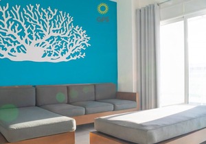 8012 apartment with lake view