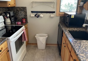 Affordable Luxury 2BR/2BA Condo with View. Walk to Slopes/Town
