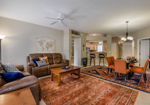 Comfortable condo with renovated kitchen, patio, pool, hot tub & fitness center