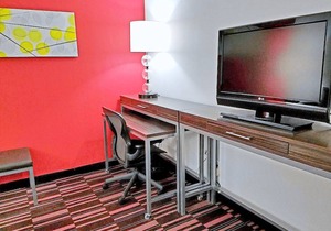 Holiday Inn Irving Las Colinas, an IHG Hotel