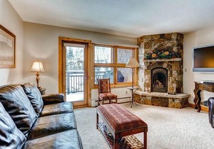 Lion Square Lodge