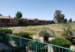 Superstition Lakes Condo on Golf Course