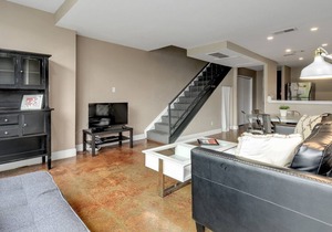 The Littlefields by Lodgewell | Downtown Loft | A4