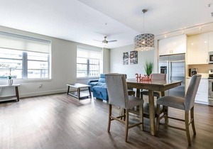 Spacious Modern 1BR Condo in California Building by Hosteeva