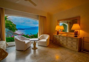 Villa Las Brisas 7 BR, amazing views & staff included