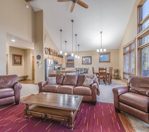 Zephyr Mountain Lodge Park 