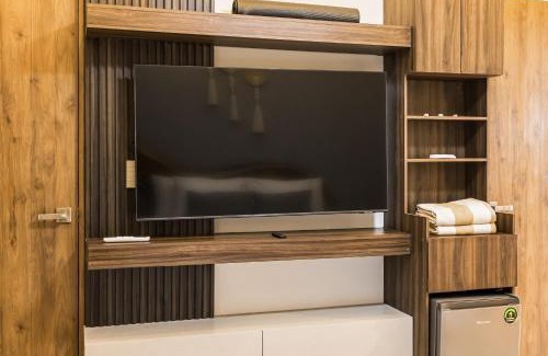 Playa Paraiso Apartment | Breeze Oasis C- 203