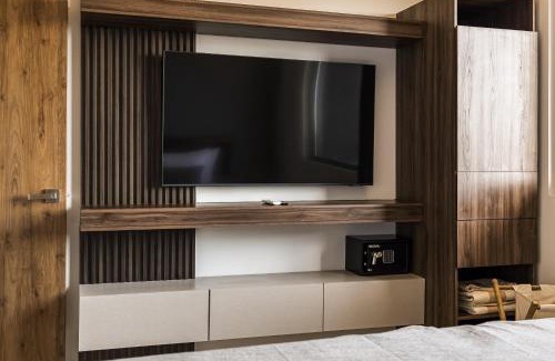 Playa Paraiso Apartment | Breeze Oasis C- 203