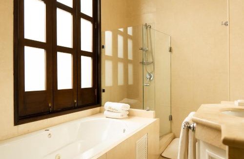 Ruta Independencia Hotel | Ébano Hotel Boutique