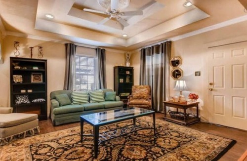 Central Arlington House | 1.2 miles from the Stadium for FIFA, breakfast included