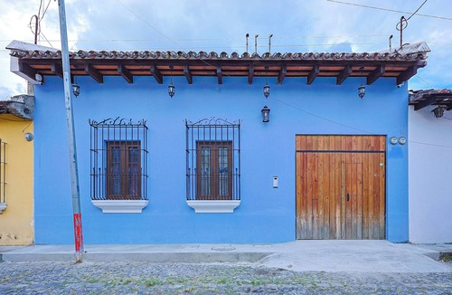 Antigua Guatemala Apartment | 1 bedroom Loft in Antigua Guatemala