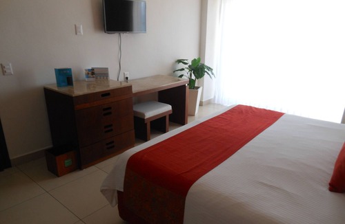 Nuevo Vallarta Resort | 1 BR Suite in 4 Star Family Resort steps from Beach-All-Inc is Extra