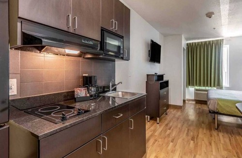 San Marcos Apartment | 1 King Bed|NS| Kitchen
