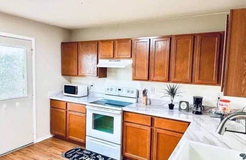 San Antonio House | 10 mins to Seaworld perfect blend of comfort, convenience, and charm.